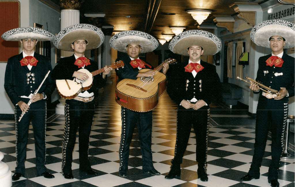 marichis en madrid, serenatas madrid, mariachi madrid